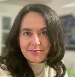 Eva Eva - Gérante - Brightcastle